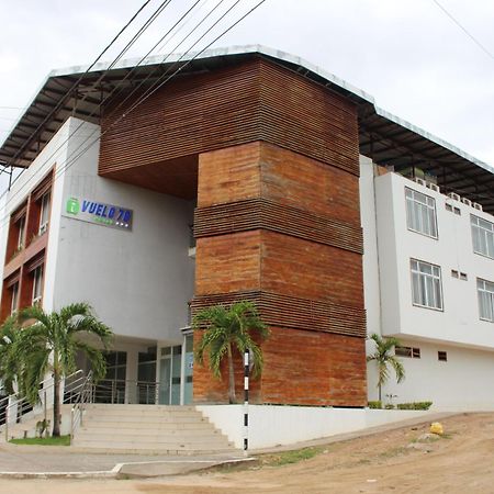 Vuelo 78 Hotel Tarapoto Exteriör bild