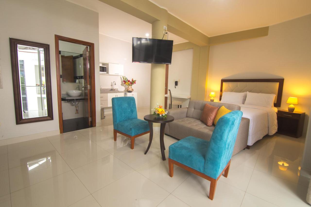 Vuelo 78 Hotel Tarapoto Exteriör bild