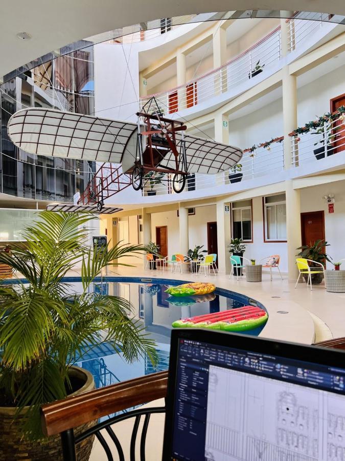 Vuelo 78 Hotel Tarapoto Exteriör bild