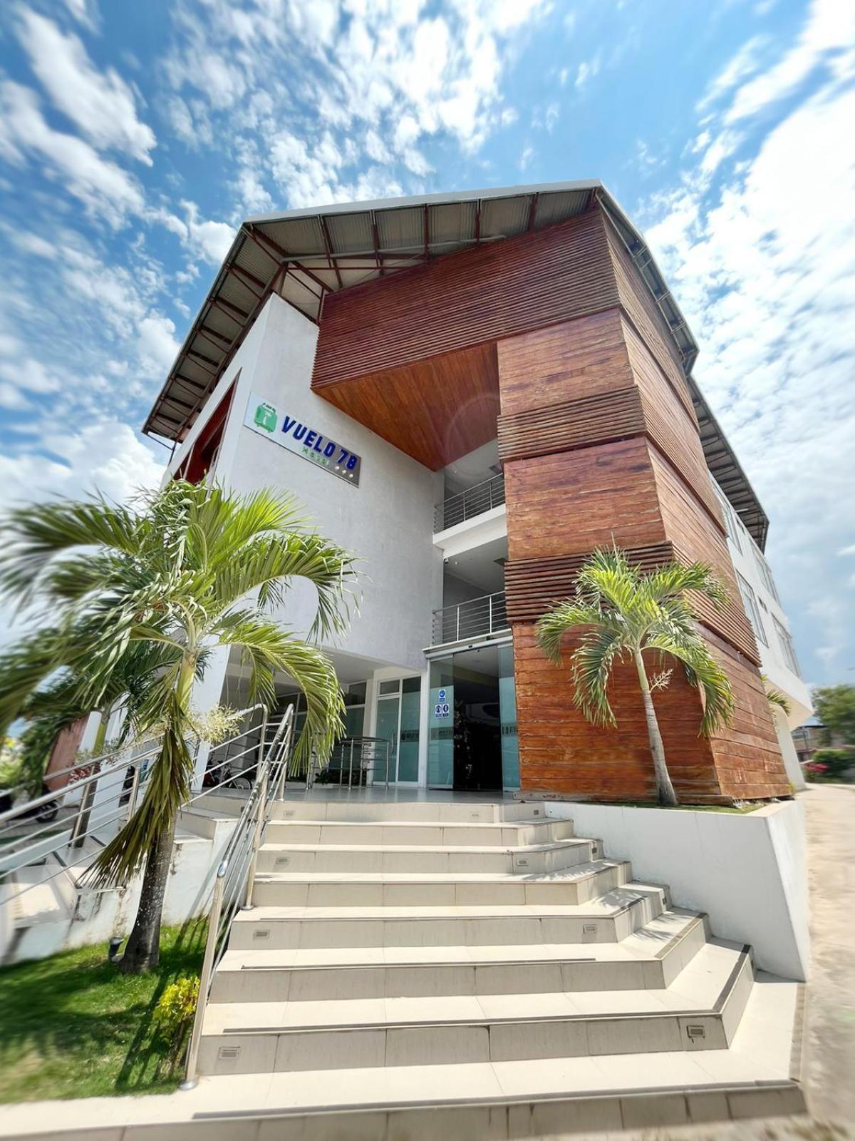 Vuelo 78 Hotel Tarapoto Exteriör bild
